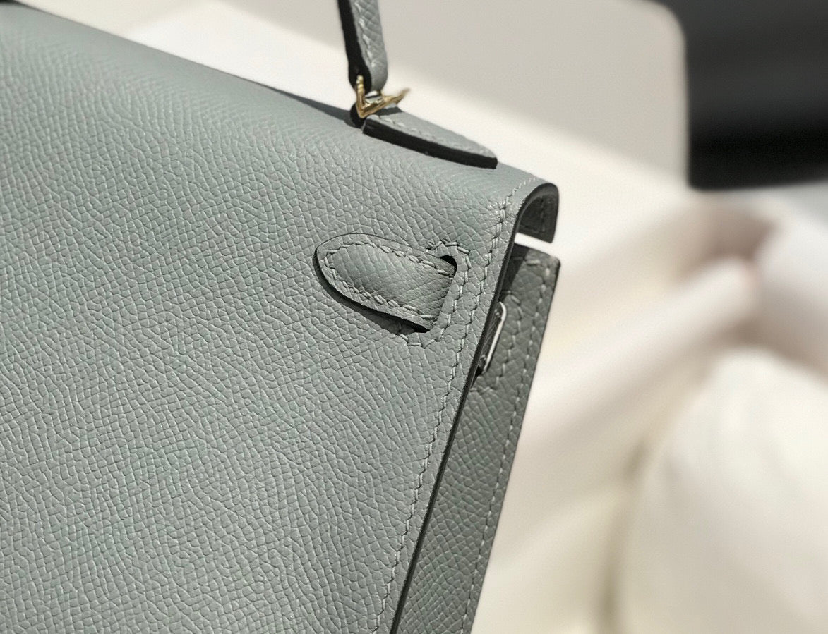 HM ケリーミニ 20 ミディアムグレー エプソムゴールドハードウェア