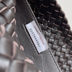 LARGE CABAT 51 IN BROWN LAMBSKIN