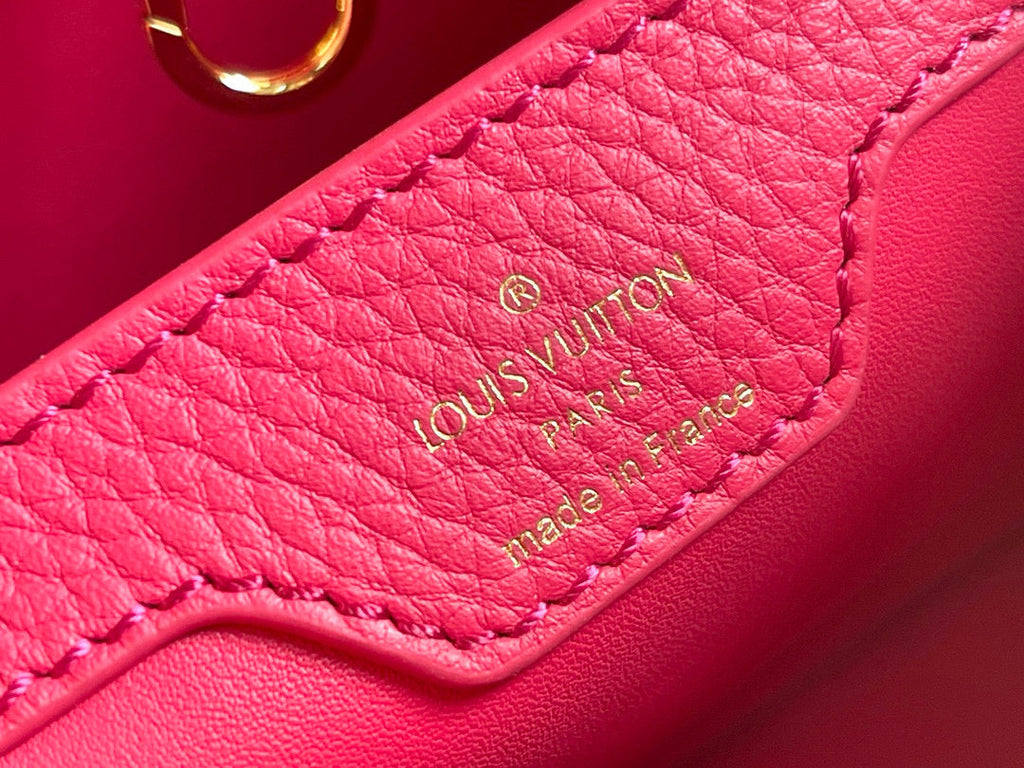 カプシーヌ MM 31 ブラック ゴールドハードウェア