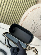 VANITY 17 キャビア ハンドル付き ブラックカーフスキン ゴールド金具