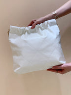 CC ホーボーバッグ 37 ホワイト CC ブラック ラムスキン ゴールド金具