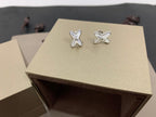 [⭐JeweliWhal]JEUX DE WHITE MOP SILVER DIAMOND EARRINGS