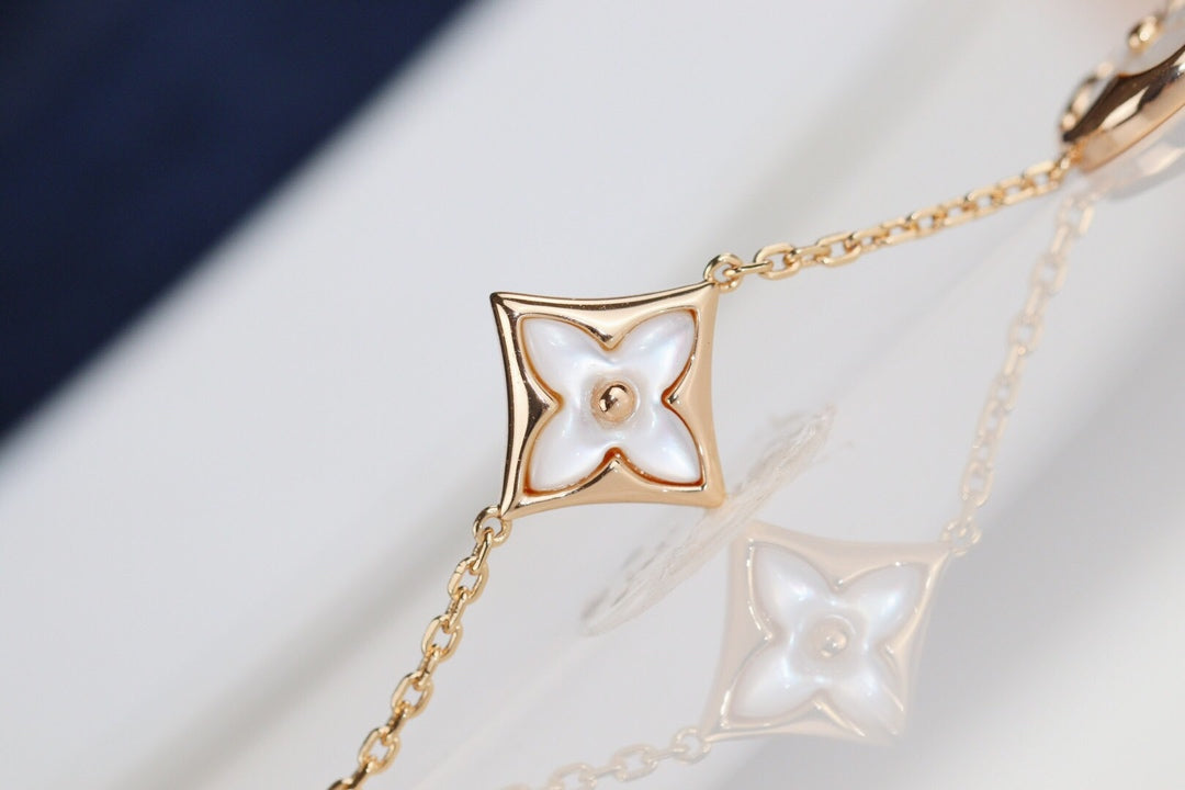 [⭐JeweliWhal]リーフクローバーブレスレット