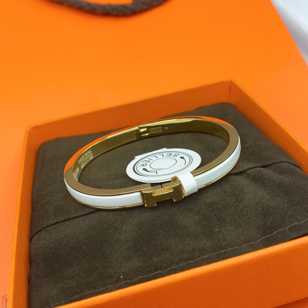 [⭐JeweliWhal]クラシック HM クリック ホワイト 8mm エナメルブレスレット