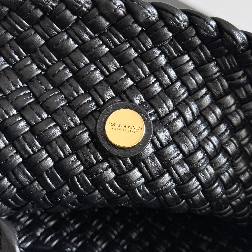 ボッテガ・ヴェネタ 25S トスカ バッグ 19インチ ブラック カーフスキン ゴールド金具