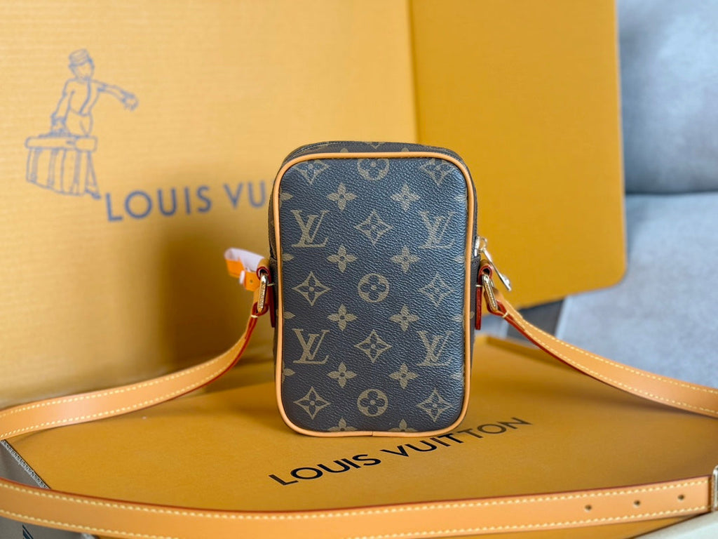 LV 25S AMAZONE BAG 20 IN DARK BROWN MONOGRAM CALFSKIN GOLD HARDWARE