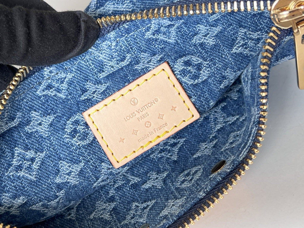 LV 25S HILLS POCHETTE 20 IN BLUE MONOGRAM DENIM CALFSKIN LEATHER STRAP