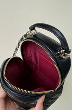 CC ミニ 18 バックパック ブラック ラムスキン ライトゴールド ハードウェア