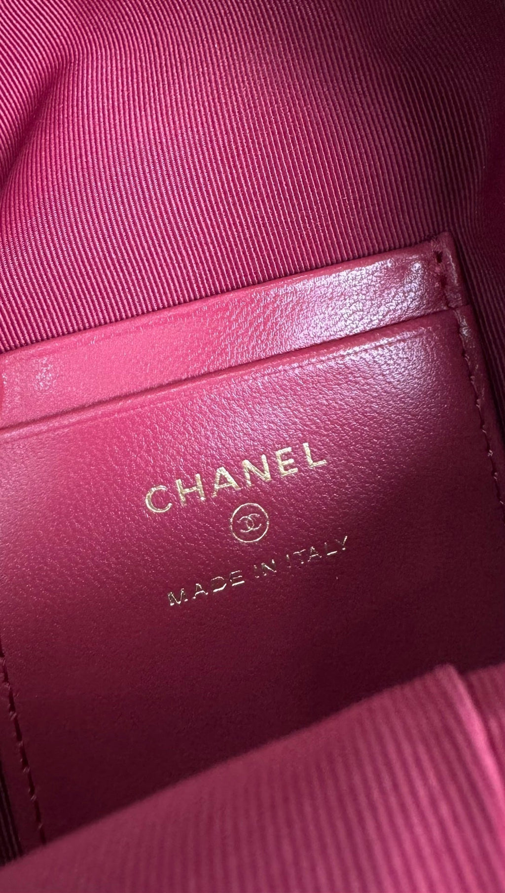 CC ミニ 18 バックパック ブラック ラムスキン ライトゴールド ハードウェア