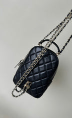 CC ミニ 18 バックパック ブラック ラムスキン ライトゴールド ハードウェア