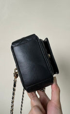 CC ミニ 18 バックパック ブラック ラムスキン ライトゴールド ハードウェア