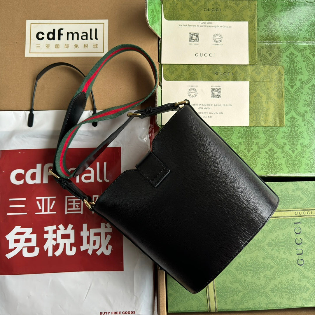 ミニバケットショルダーバッグ 20インチ ブラックカーフスキン ゴールド金具