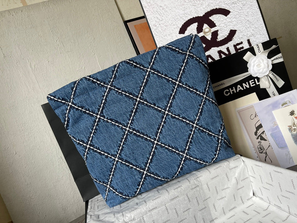 CC ラージ 42 クロスボディバッグ ブルーデニム チェーン付き