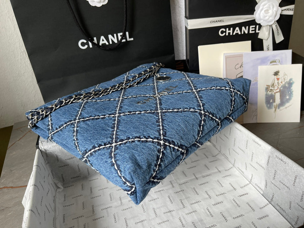 CC ラージ 42 クロスボディバッグ ブルーデニム チェーン付き