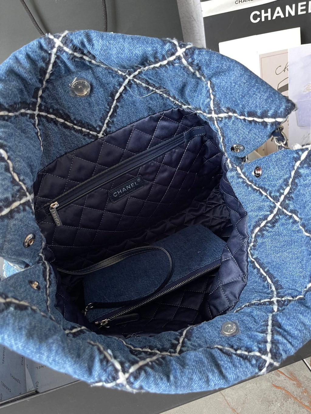 CC ラージ 42 クロスボディバッグ ブルーデニム チェーン付き