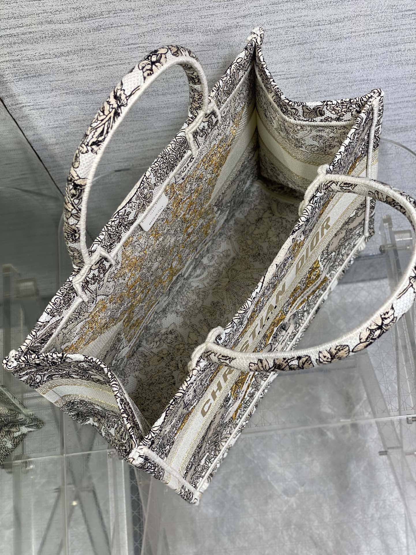 カラフルキャンバス製 MEIDUM 36 ブックトート 226304