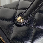 ミディアムカメラバッグ 23インチ ブラック ラムスキン ゴールド金具