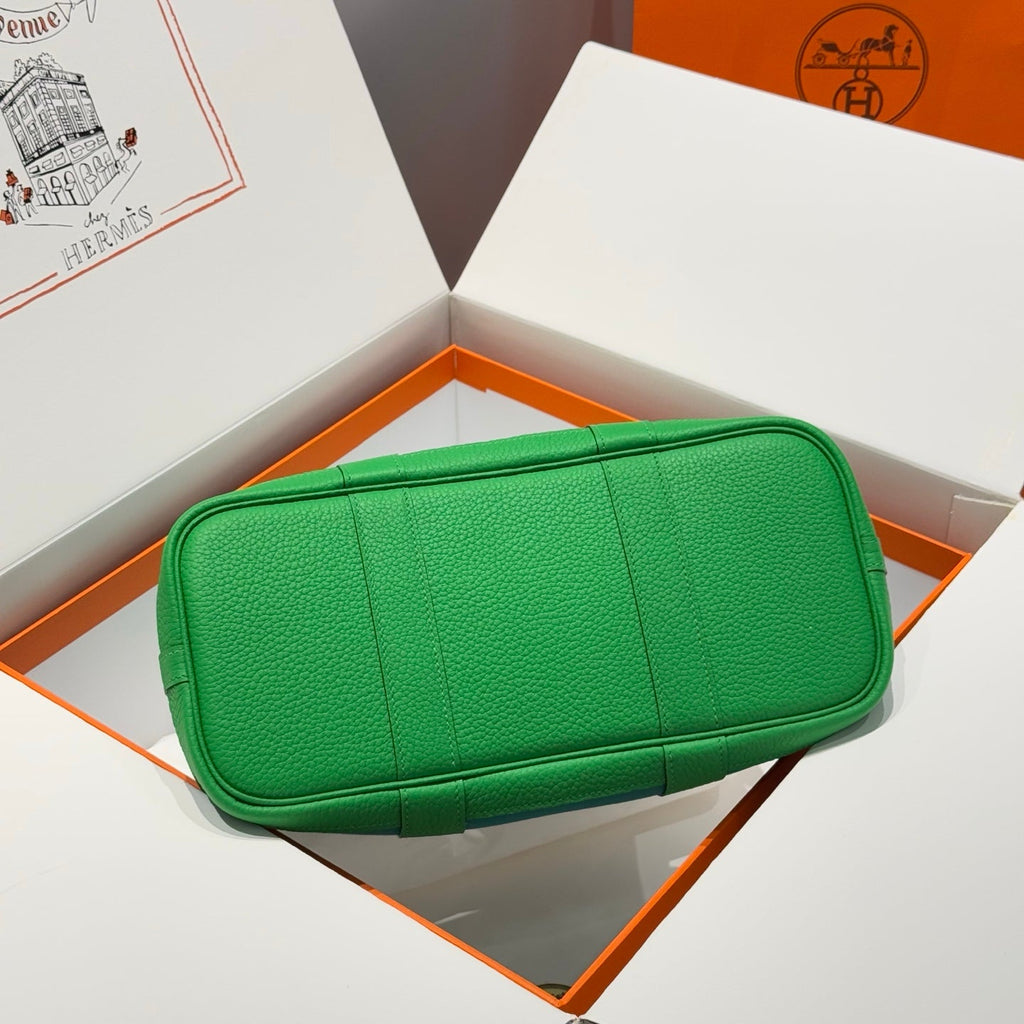 ガーデンパーティー 30cm カドミウムグリーン トイレットペーパー コットンキャンバスとグリーンカーフスキン