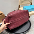 PINACOTECA TOTE BAG 38 IN BURGUNDY CALFSKIN