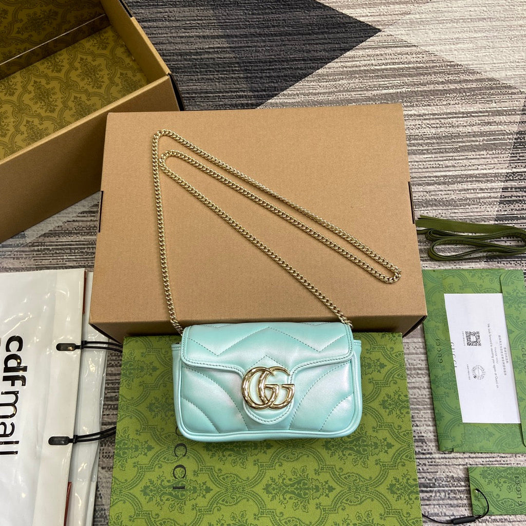 GGマーモント 16 ミニ ショルダーバッグ ブルー イリデッセント カーフスキン