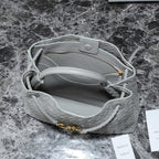 BV MEDIUM ANDIAMO 32CM GREY LAMBSKIN