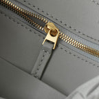 BV MEDIUM ANDIAMO 32CM GREY LAMBSKIN