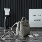 BV SMALL ANDIAMO 25CM GREY LAMBSKIN