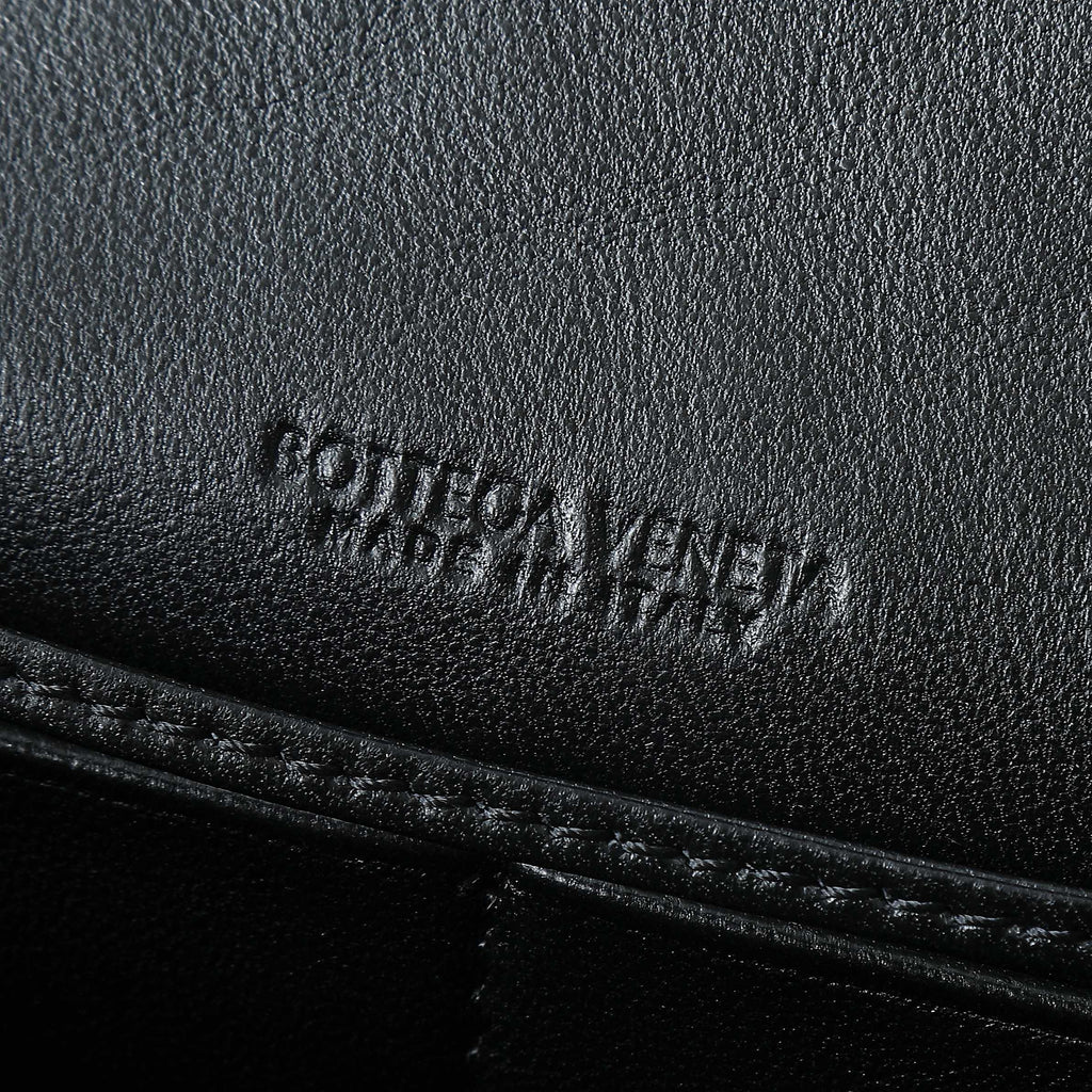 ボッテガ・ヴェネタ 25S アンディアモ ポーチ 19 ブラック カーフスキン ゴールド金具