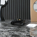 ボッテガ・ヴェネタ 25S アンディアモ ポーチ 19 ブラック カーフスキン ゴールド金具