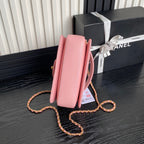 RETRO STYLE FLAP BAG 19 IN LGHT PINK GRAINED CALFSKIN GOLD HARDWARE