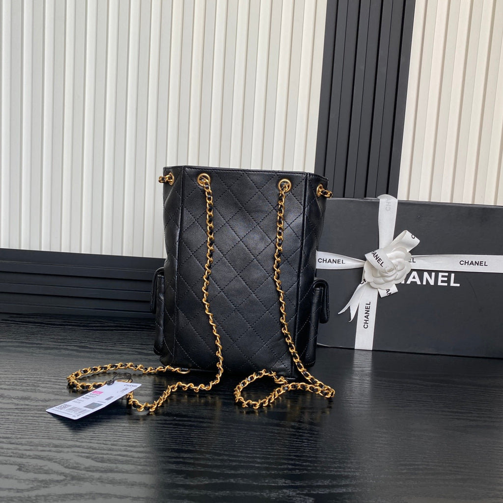 バケットバックパック 24インチ ブラック ラムスキン ゴールド金具