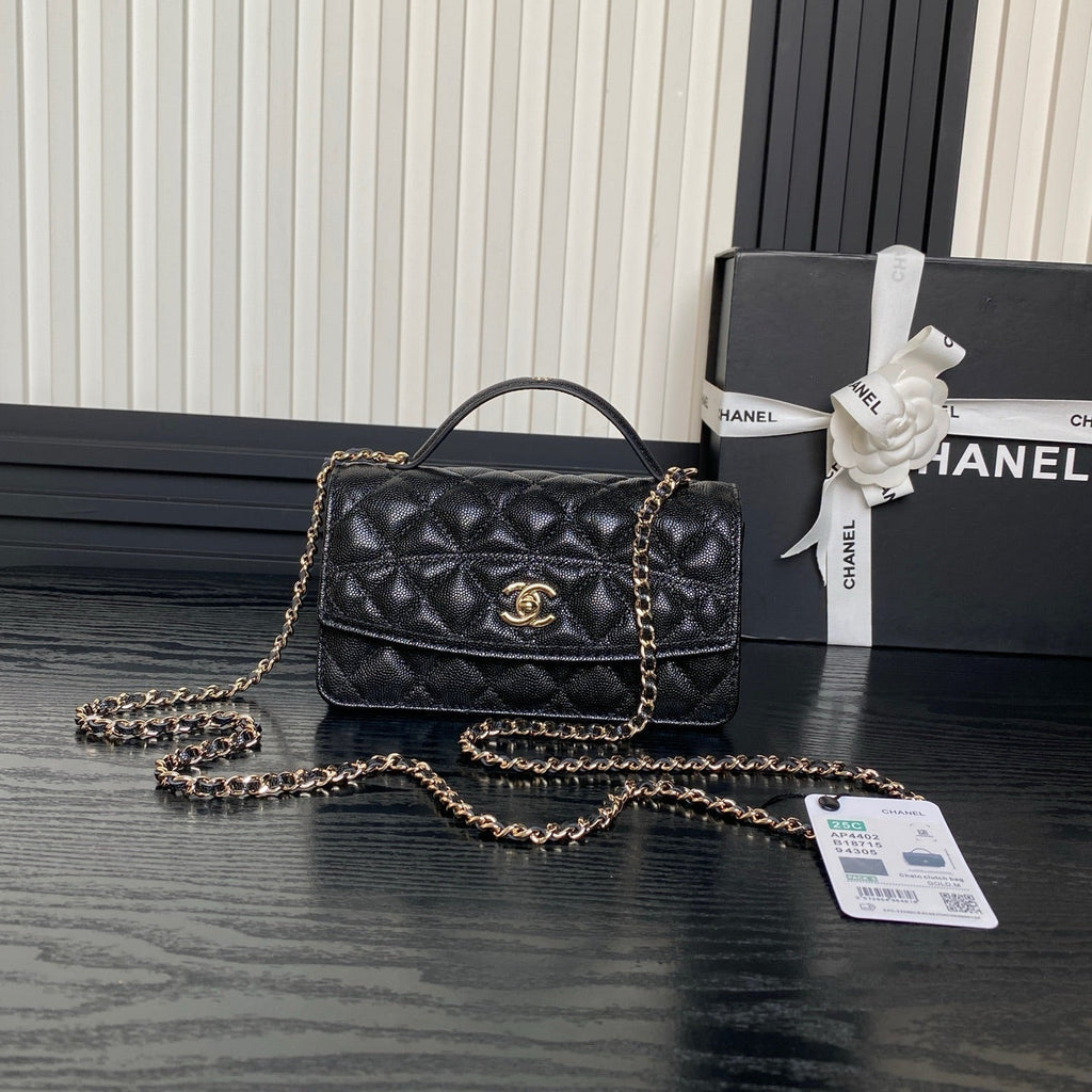 25C フラップバッグ 18インチ ブラック シャイニーグレインカーフスキン ゴールド金具