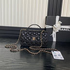 25C フラップバッグ 18インチ ブラック シャイニーグレインカーフスキン ゴールド金具