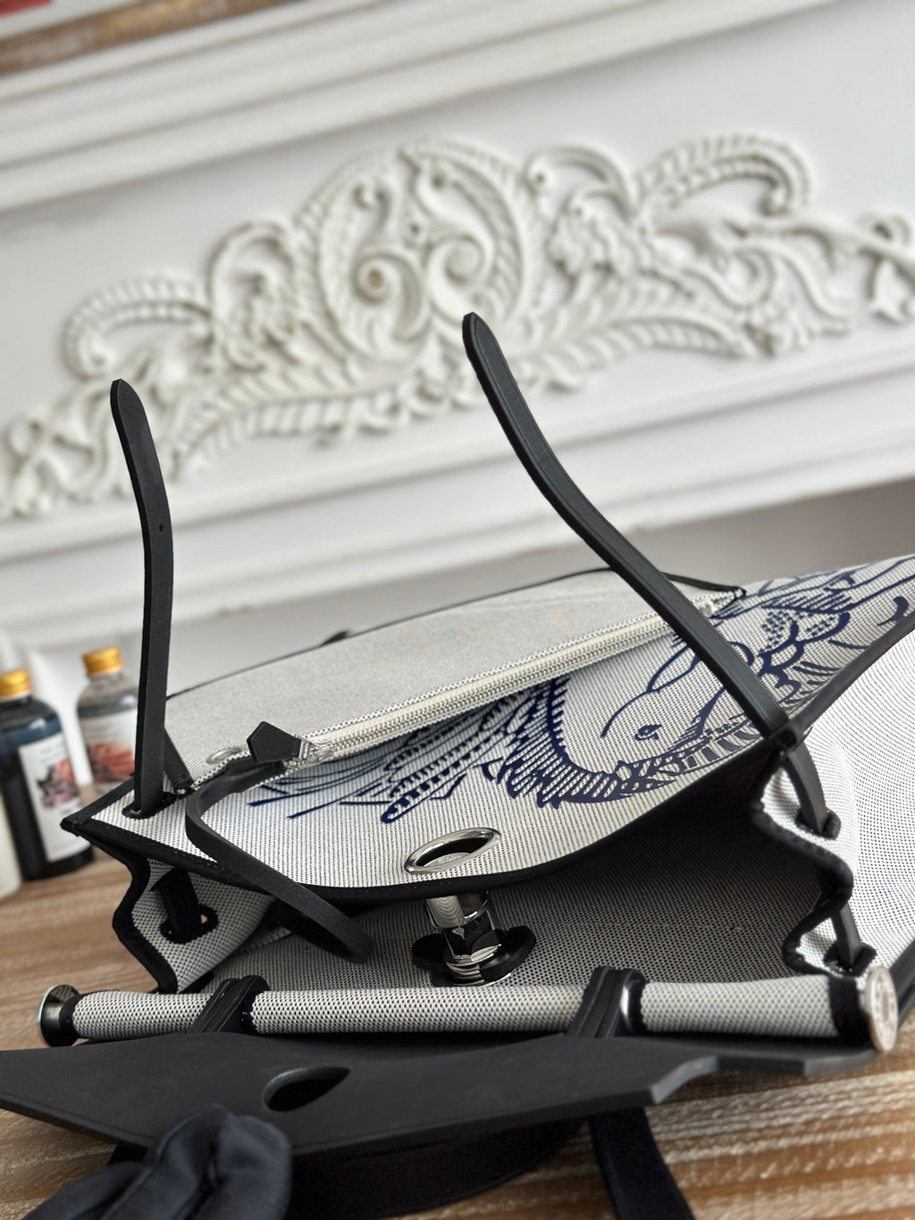 ZIP CABINE 31 BAG IN WHITE CANVAS AND BLACK CALFSKIN