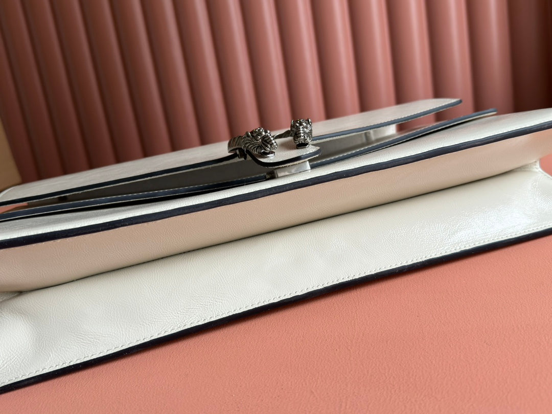 ディオニュソス ラージ ショルダーバッグ 42インチ オフホワイト グロッシーラムスキン