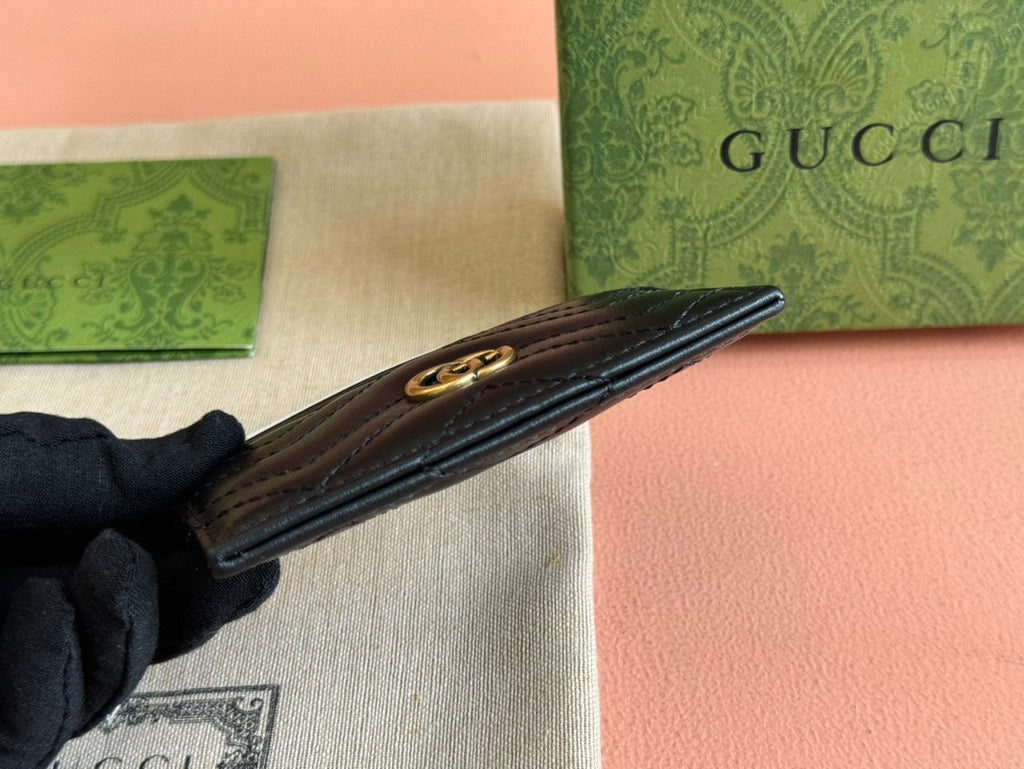 マーモント キルティングカードホルダー 10枚入り ブラックカーフスキン