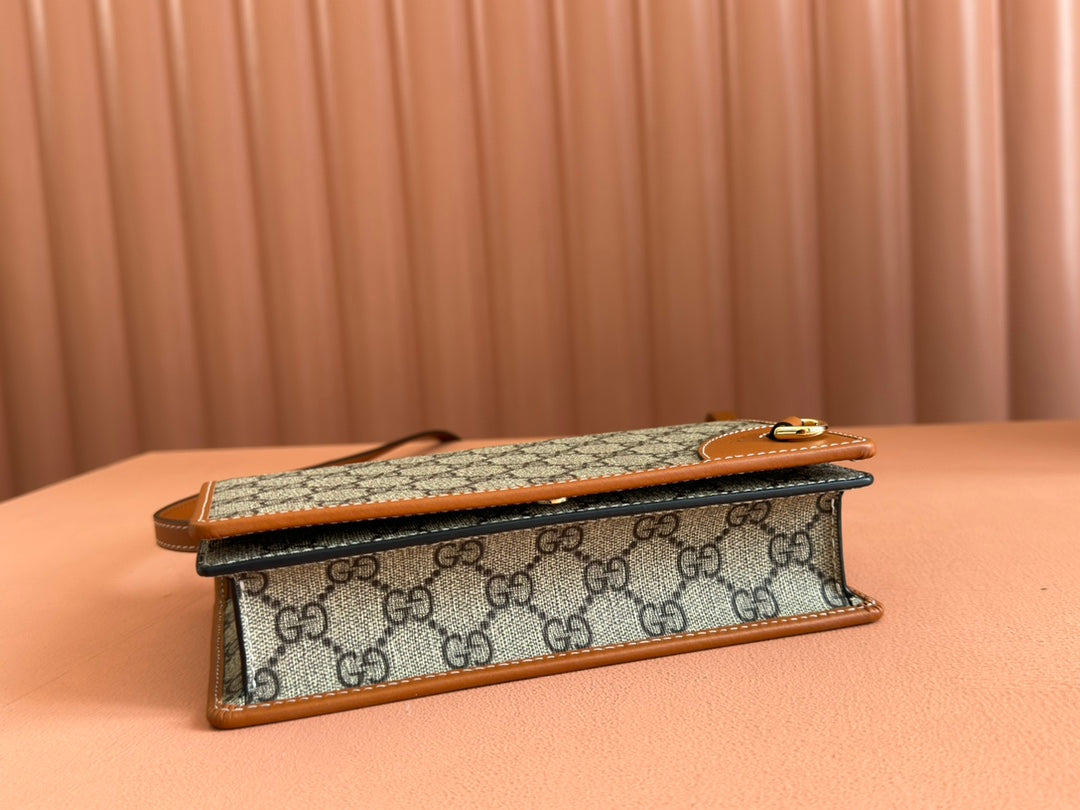 EMBLEM WALLET GG MONOGRAM 20 IN BEIGE AND DARK BROWN GG CALFSKIN