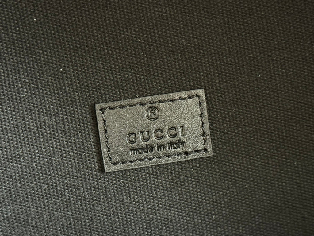 MEDIUM BACKPACK 42 IN BLACK GG CANVAS