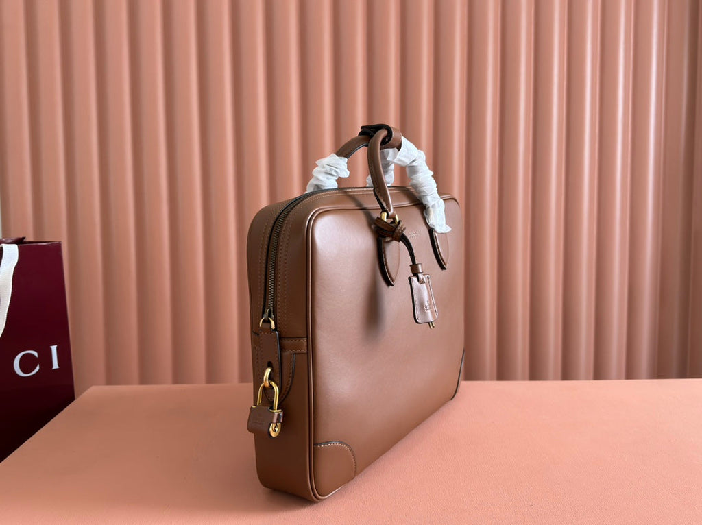 ミディアム ブリーフケース 40 ブラウン カーフスキン