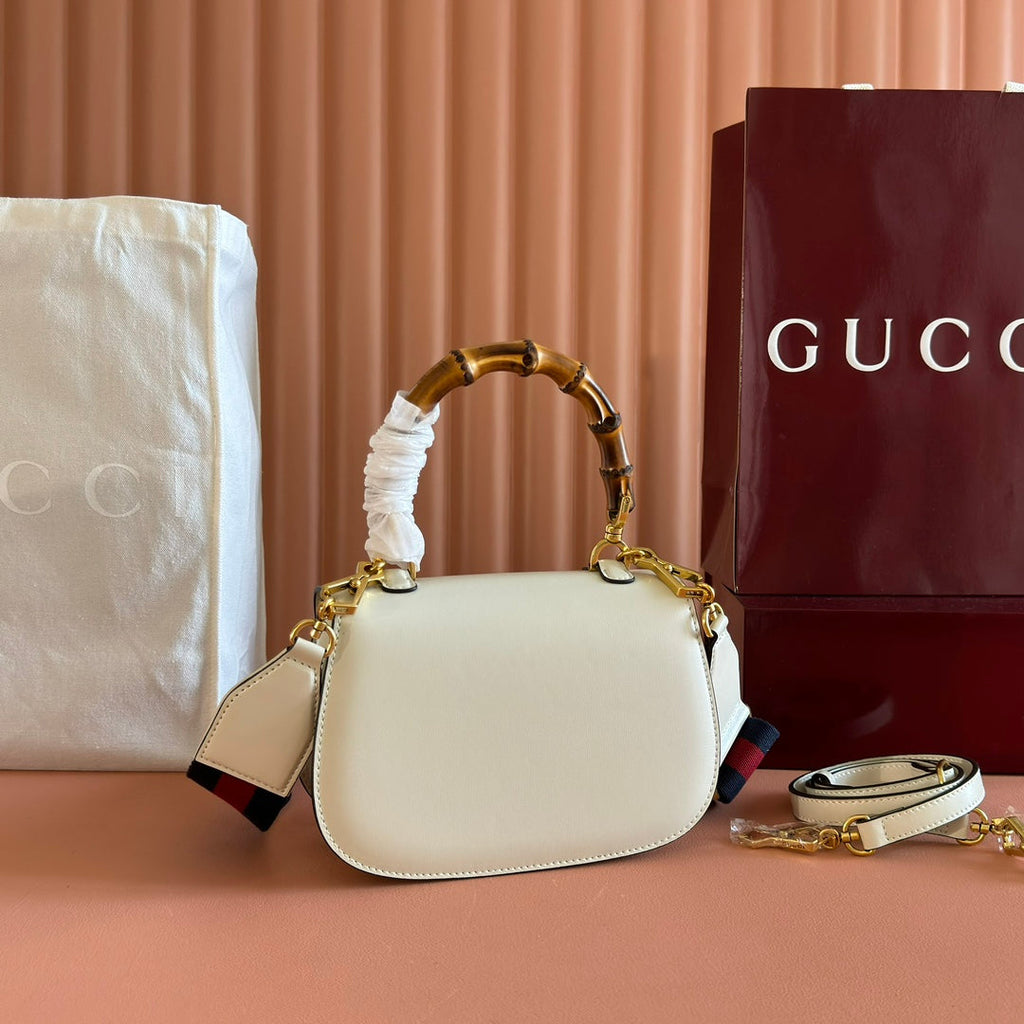 GUCCI BAMBOO MINI BAG 21 WHITE IN CALFSKIN