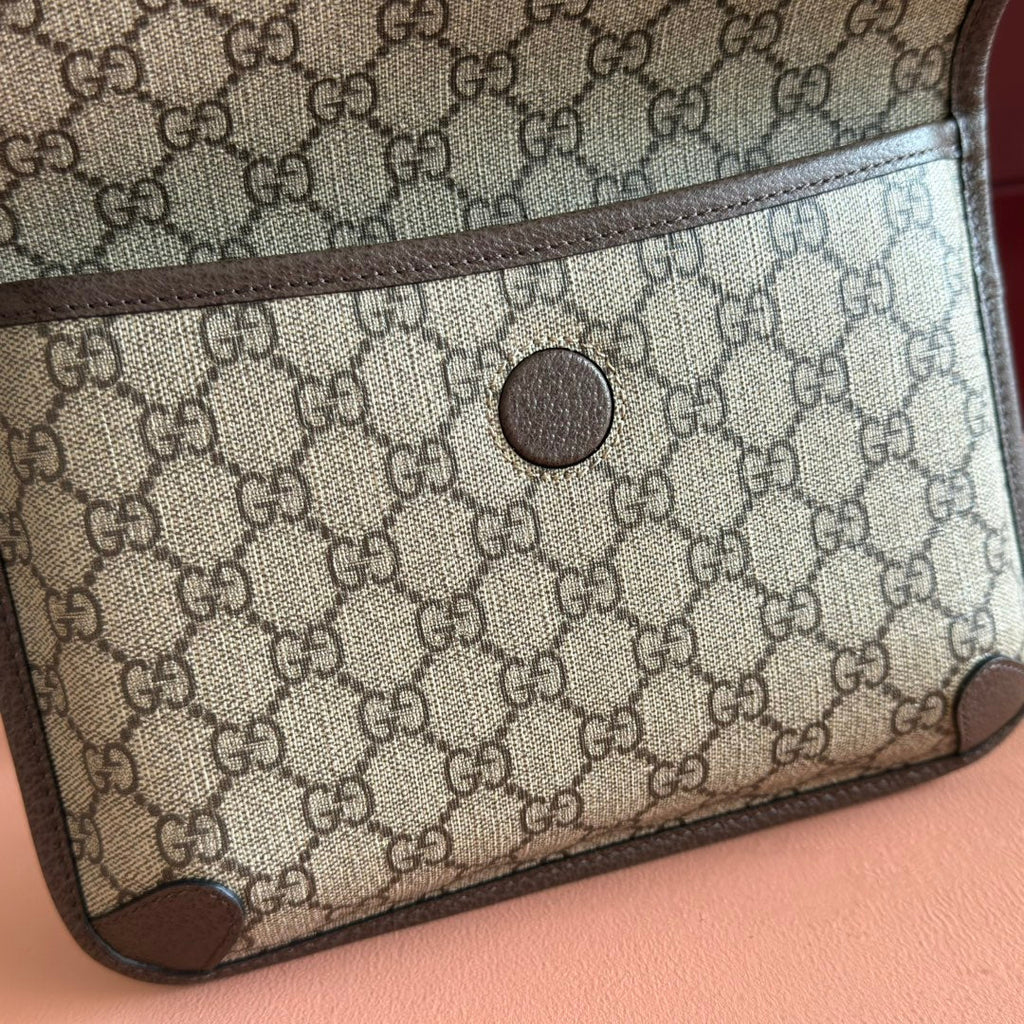 グッチ ネオ ヴィンテージ タイガーヘッド クロスボディバッグ 24インチ キャンバス ブラウンレザートリム