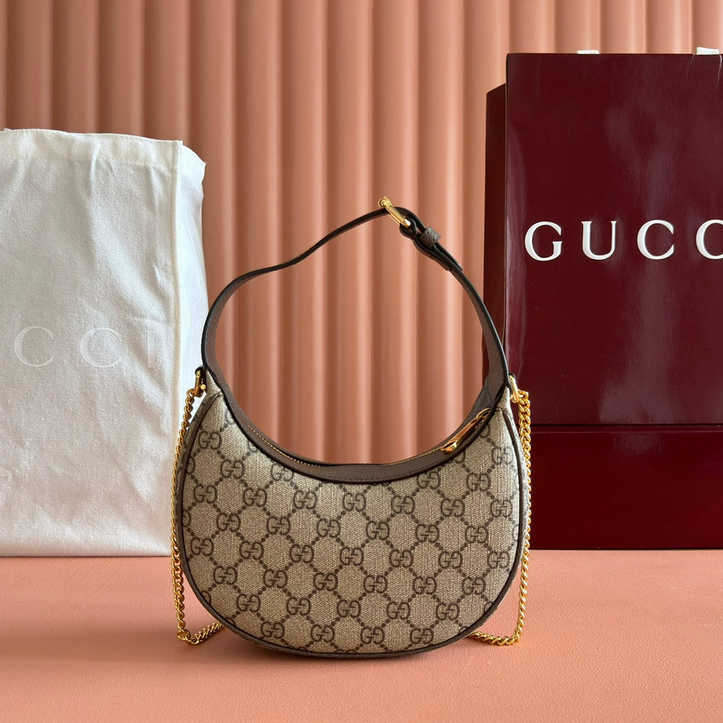 GG SUPREME SHOULDER BAG 20 BROWN IN CANVAS LOGO GOLD HARDWARE