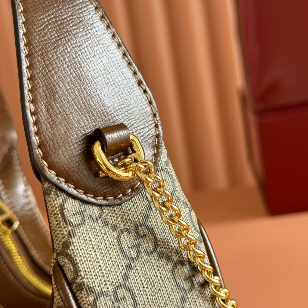 GGスプリーム ショルダーバッグ 22 ブラウン キャンバス ゴールド金具