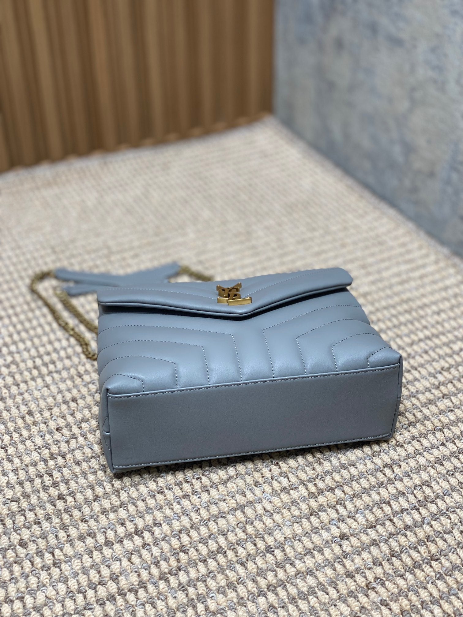 ルル スモール 25インチ アッシュブルー ラムスキン ゴールド金具