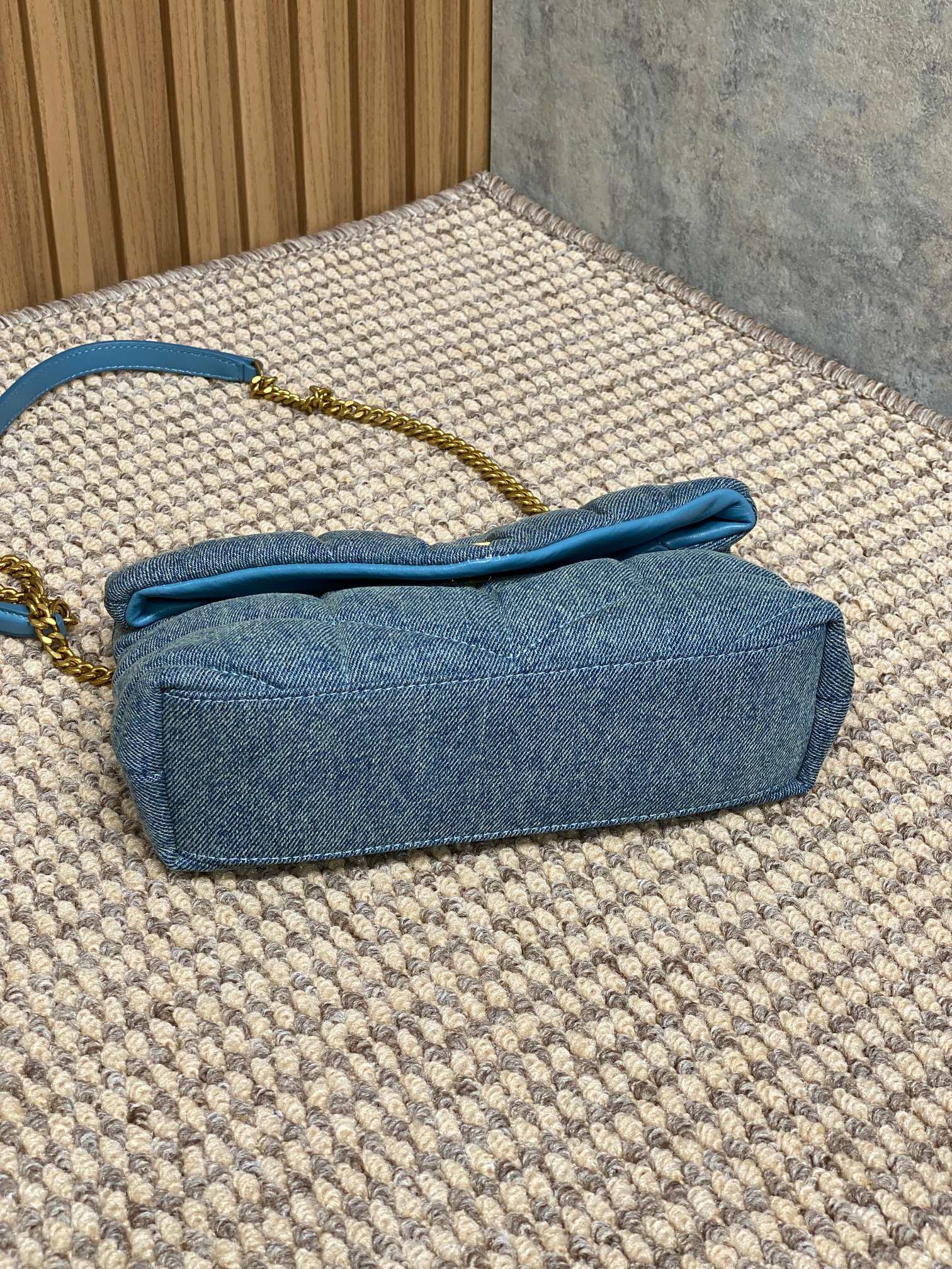 パファートイ 23インチ ブルーデニム ゴールドハードウェア