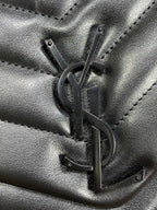 ルル ショルダーバッグ 32インチ ブラック キルティングラムスキン ブラック金具