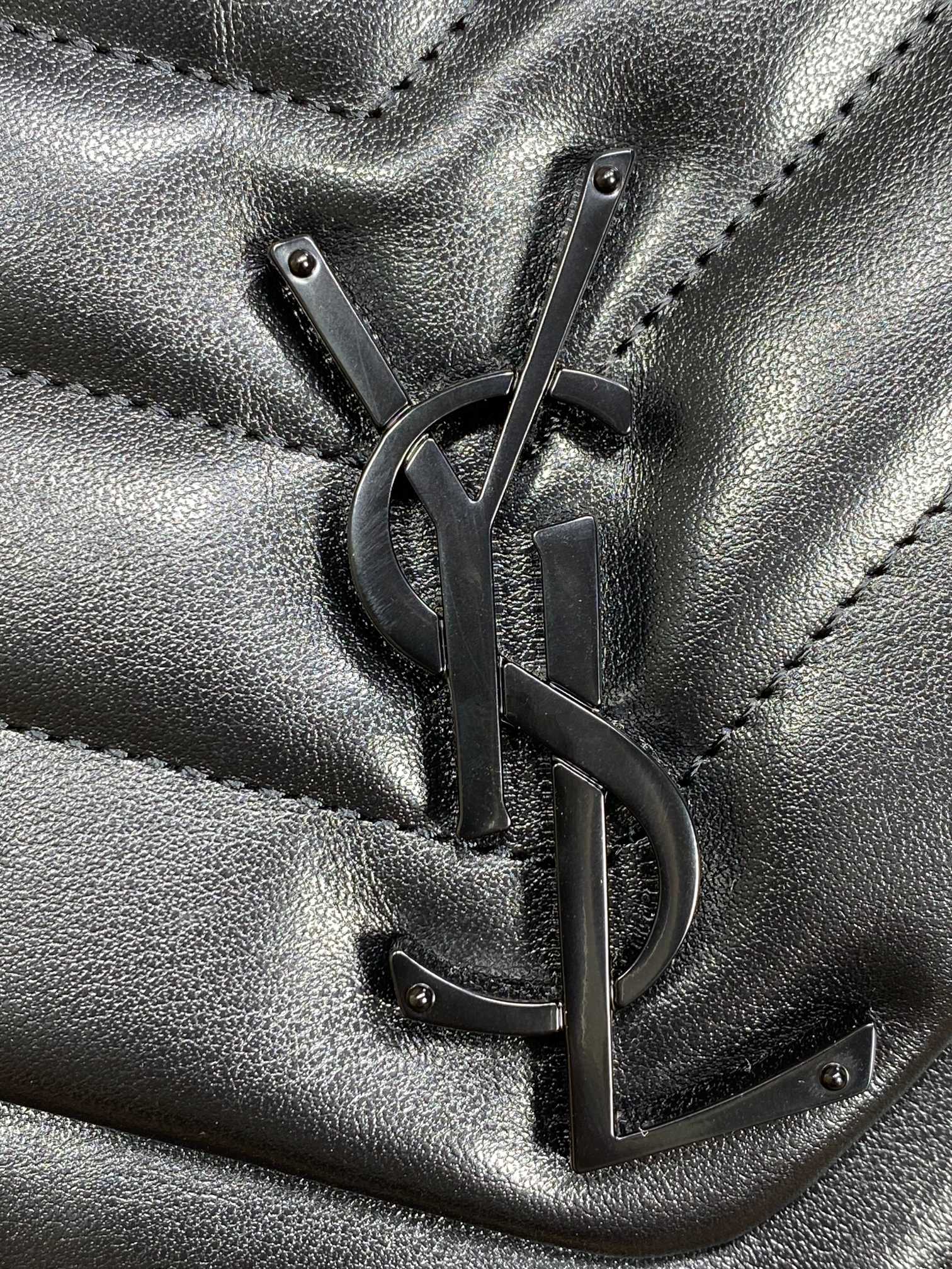 ルル ショルダーバッグ 32インチ ブラック キルティングラムスキン ブラック金具