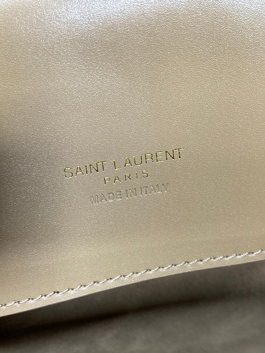 LE 37 MEDIUM BUCKET BAG 25 IN CEDAR BROWN CALFSKIN GOLD HARDWARE