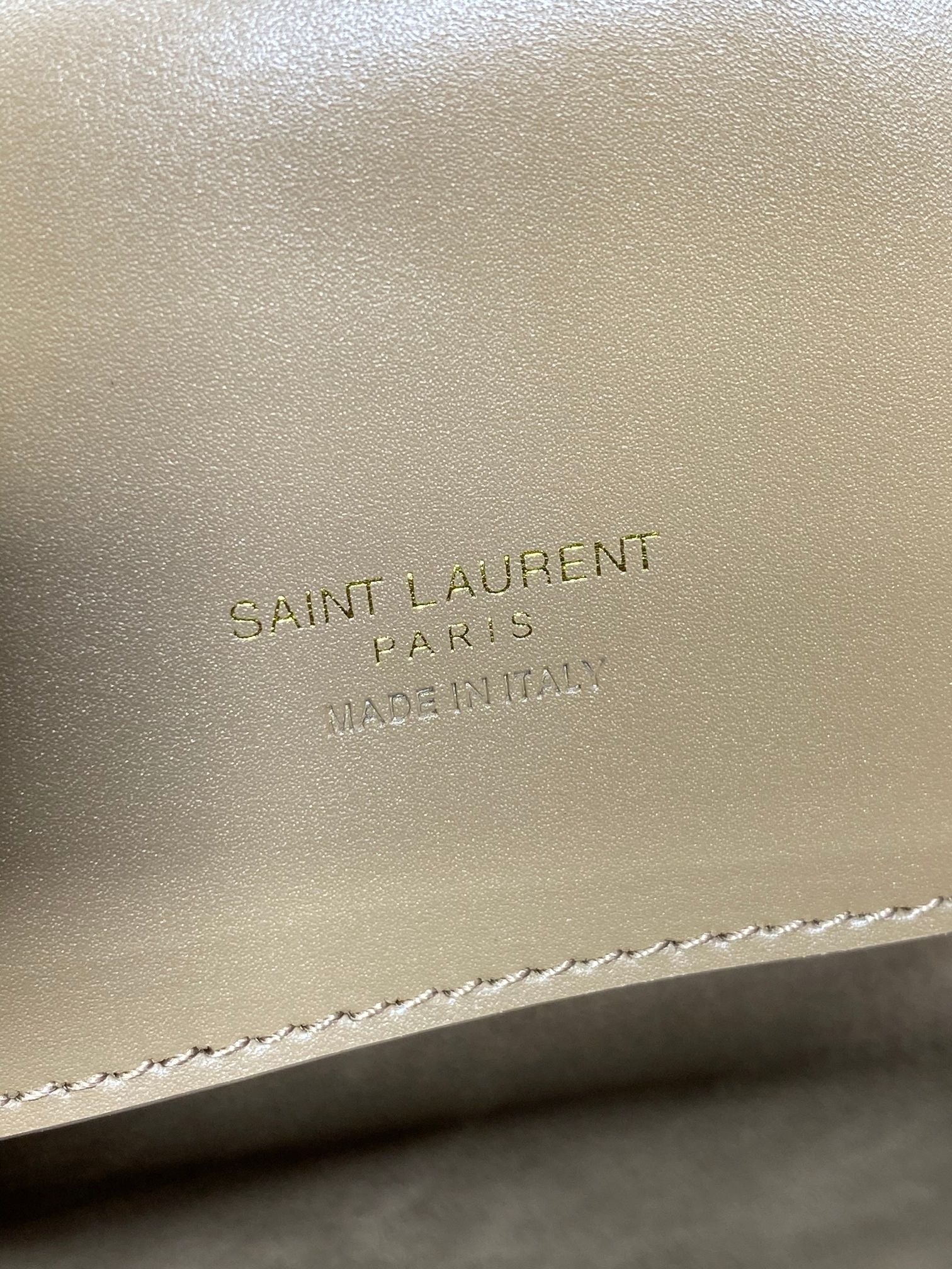 LE 37 MEDIUM BUCKET BAG 25 IN CEDAR BROWN CALFSKIN GOLD HARDWARE