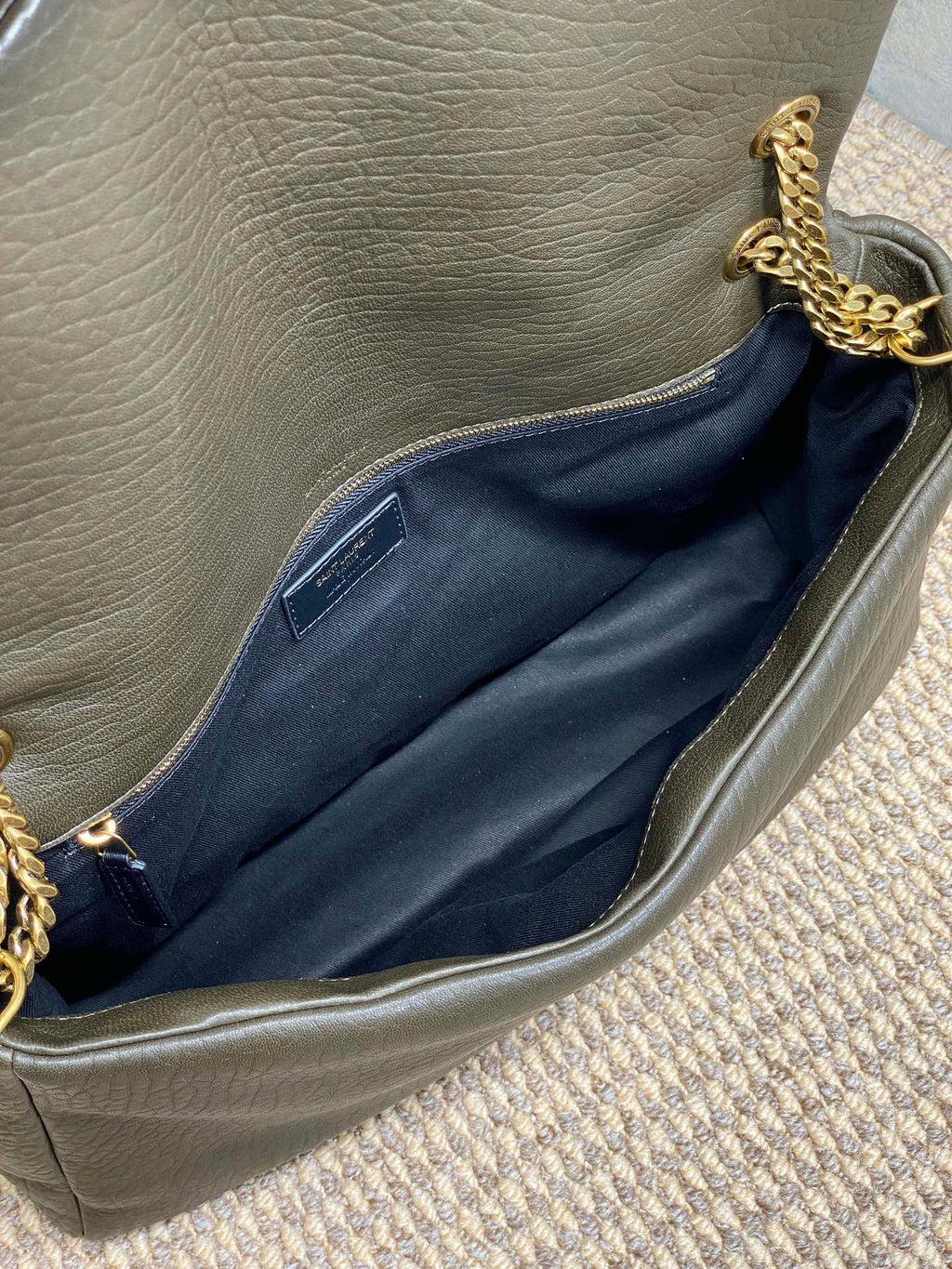 カリプソ 36 チェーンバッグ（ダークグリーン ラムスキン）